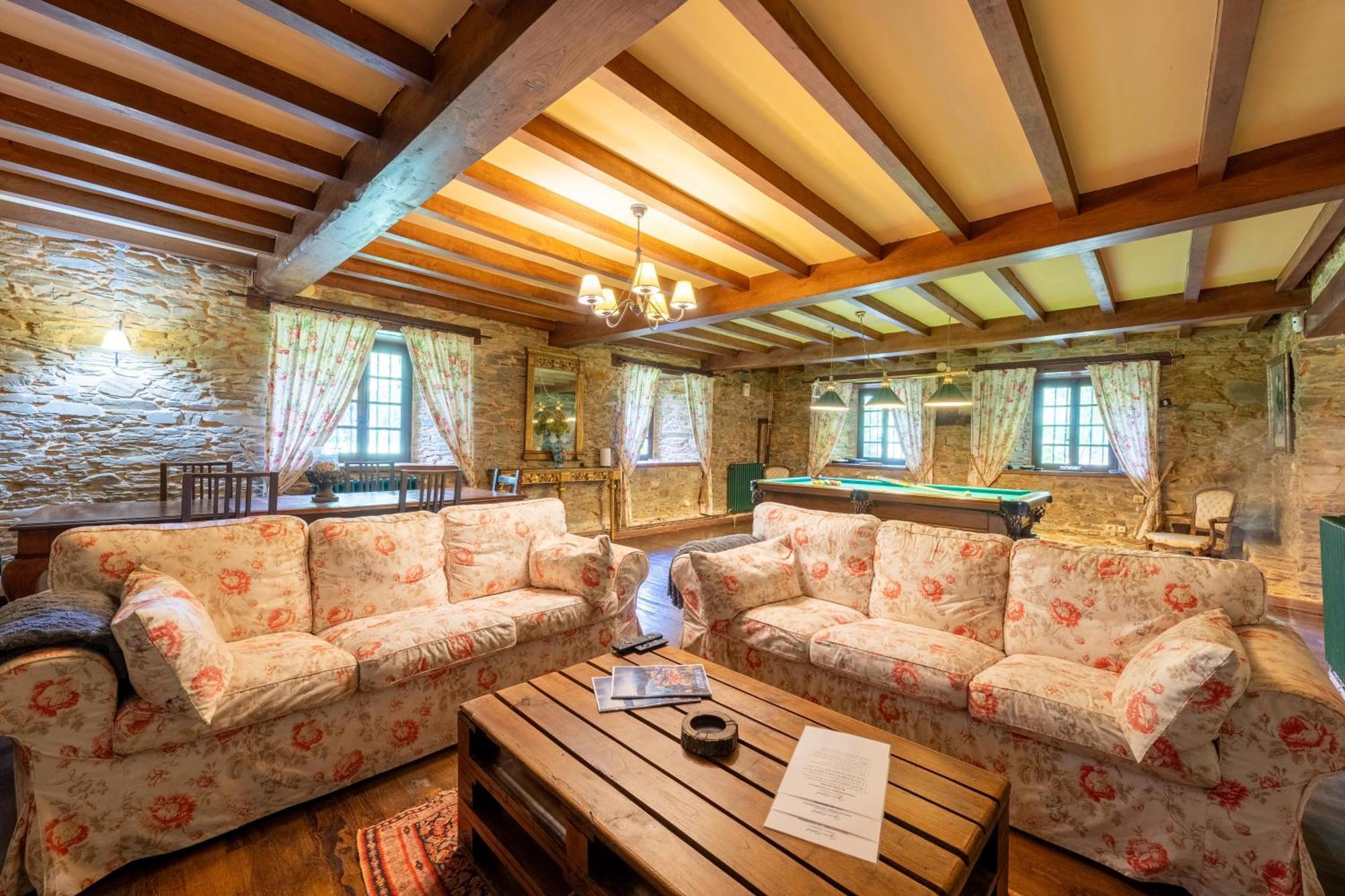 Villa En Asturias Con Cine, Piscina, Bbq, Juegos, 14 Pax Cobre Dış mekan fotoğraf